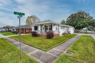 647 Bellanger St, Harvey, LA 70058