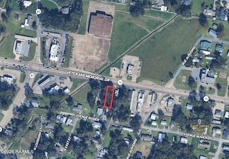 434 Veterans Memorial Dr, Abbeville, LA 70510