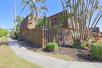 1625 Park Meadows Dr Unit 2, Fort Myers, FL 33907