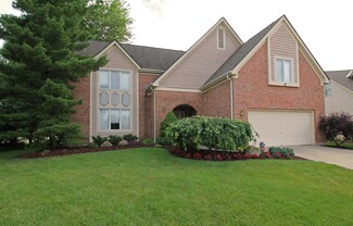 6923 Smoky Meadow Ct, Columbus, OH 43235