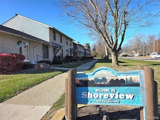 48570 Sugarbush Rd Unit 56, Chesterfield, MI 48047