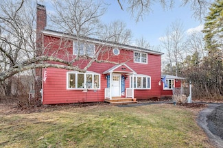 4 Belvina Cir, Pelham, NH 03076