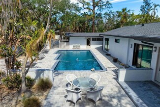 7345 Pine Needle Rd, Sarasota, FL 34242