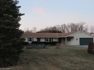 6545 Warren Sharon Rd, Brookfield, OH 44403