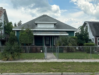 45 W Sessoms Ave, Lake Wales, FL 33853