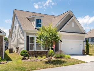 12 Honeycrisp Ct, Flat Rock, NC 28731