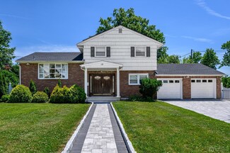 15 Joyce Ln, Clifton, NJ 07012
