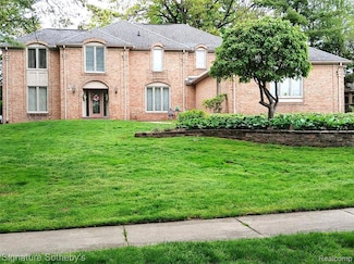 6383 Catalpa Ct, Troy, MI 48098