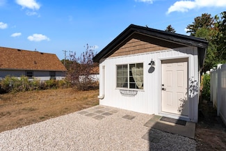 415 8th St, Idaho Falls, ID 83401