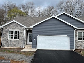 115 Bilberry Cir, Bellefonte, PA 16823