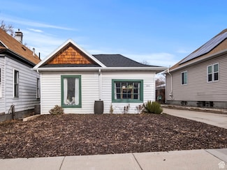 653 E Hollywood Ave, Salt Lake City, UT 84105