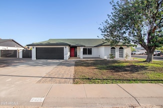 7425 W Corrine Dr, Peoria, AZ 85381