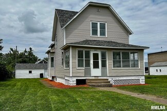 5423 3rd Ave, Moline, IL 61265