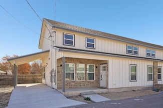 303 Riley Way, Kerrville, TX 78028