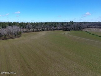 242 Stack Turner Rd, Chadbourn, NC 28431