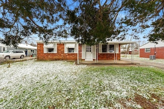 619 Charwood Dr, Cincinnati, OH 45244