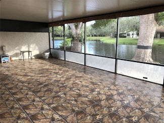 9800 NW 16th Ct, Pembroke Pines, FL 33024