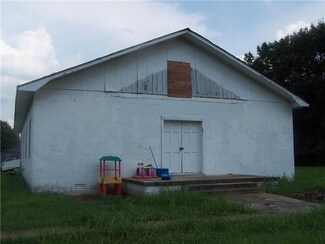 159 Pyron St, Adamsville, TN 38310