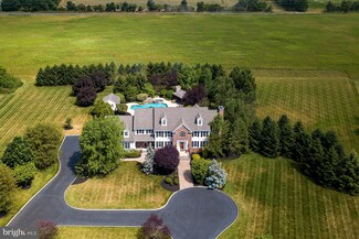 6 Benson Ln, Skillman, NJ 08558