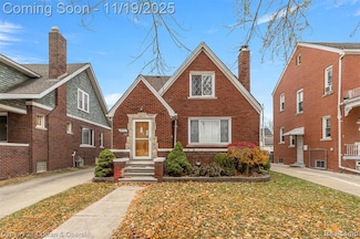 4875 Maple St, Dearborn, MI 48126