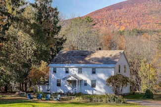 3160 Vermont Route 7a, Arlington, VT 05250