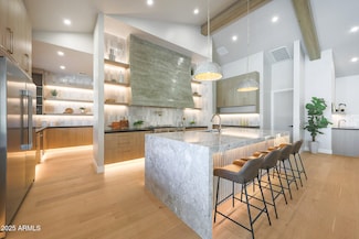 6126 E Charter Oak Rd, Scottsdale, AZ 85254