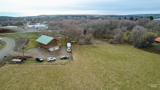 625 N Commercial St, Glenns Ferry, ID 83623