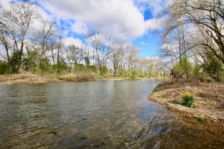 1804 Allison Rd, Goodman, MO 64843