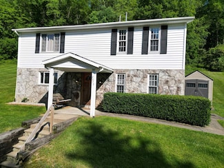 2073 Junkins Ave, Clarksburg, WV 26301