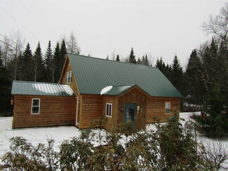 31 Woodcock Dr, Pittsburg, NH 03592