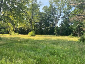 789 N Revere Rd, Fairlawn, OH 44333