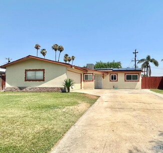 704 White Ln, Bakersfield, CA 93307