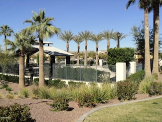 2273 E Huntington Dr, Phoenix, AZ 85040