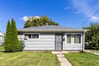 5712 N 61st St, Milwaukee, WI 53218