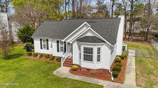 536 Bayberry Ln, Winterville, NC 28590