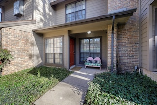9910 Royal Ln Unit 702, Dallas, TX 75231
