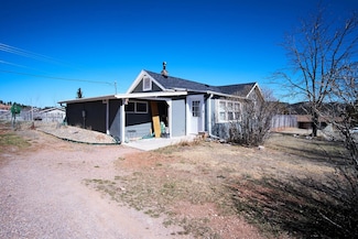 2306 Lincoln Ave, Hot Springs, SD 57747
