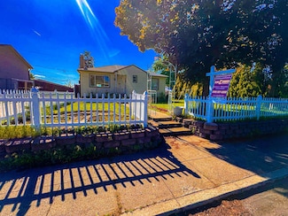 4015 N Ash St, Spokane, WA 99205