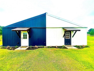 144 Fulton St, Natchitoches, LA 71457