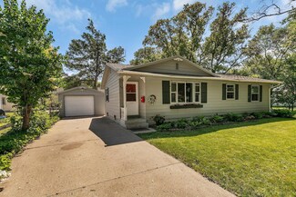616 Russell St NW, Willmar, MN 56201