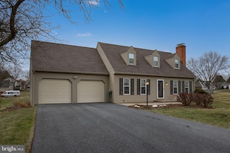 808 E Jefferson Ct, Lancaster, PA 17602