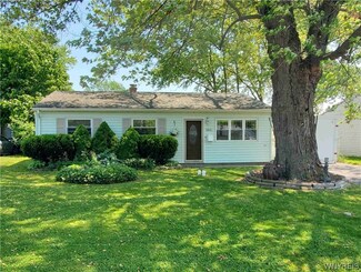 3031 Duluth St, Niagara Falls, NY 14305