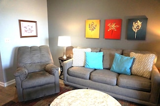 133 Troon Dr Unit 9, Branson, MO 65616
