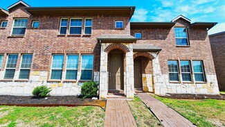 3329 Solana Cir, Denton, TX 76207