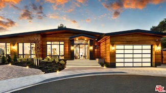 9153 Janice Place, Beverly Hills, CA 90210