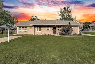 1480 N Clarence Ave, Wichita, KS 67203