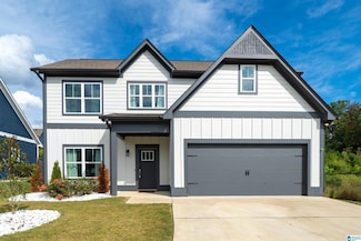 911 White Barn Cir, Helena, AL 35080