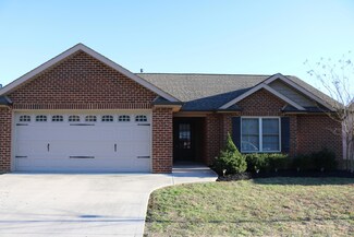 7643 Applecross Rd, Corryton, TN 37721