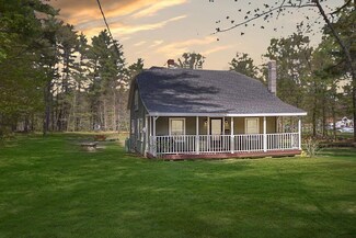 16 Fernald Way, Strafford, NH 03884