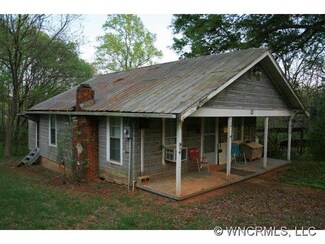 135 Montana St, Spindale, NC 28160